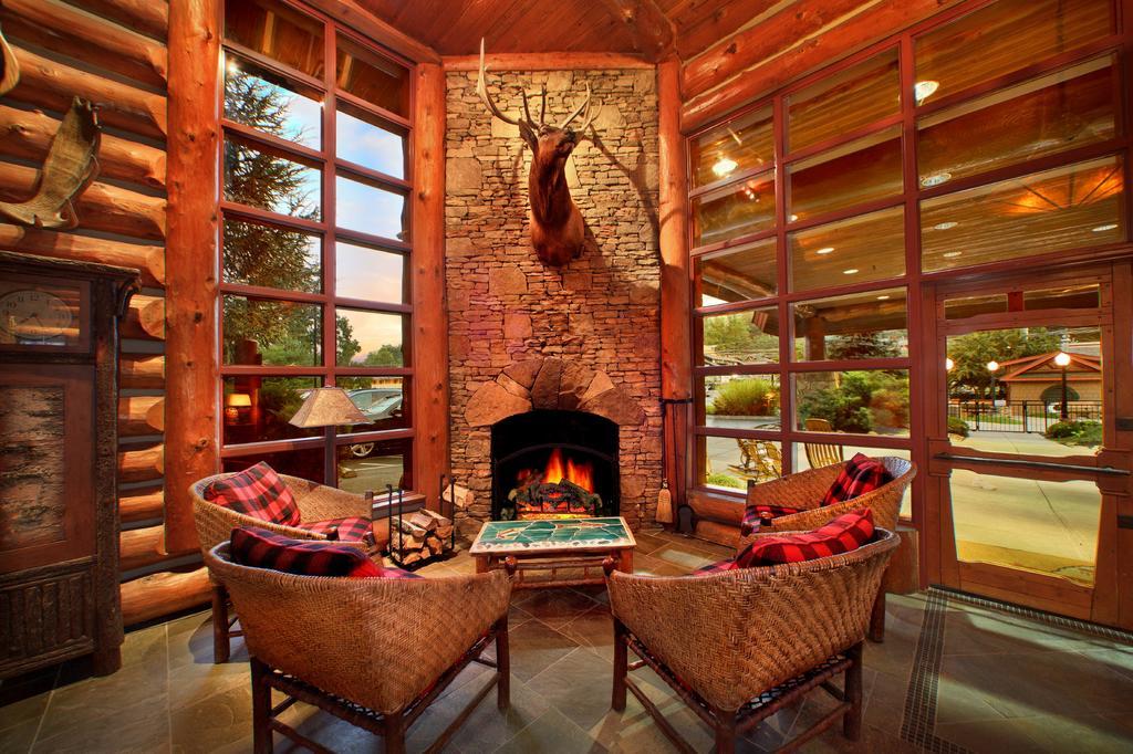Bearskin Lodge On The River Gatlinburg Εξωτερικό φωτογραφία